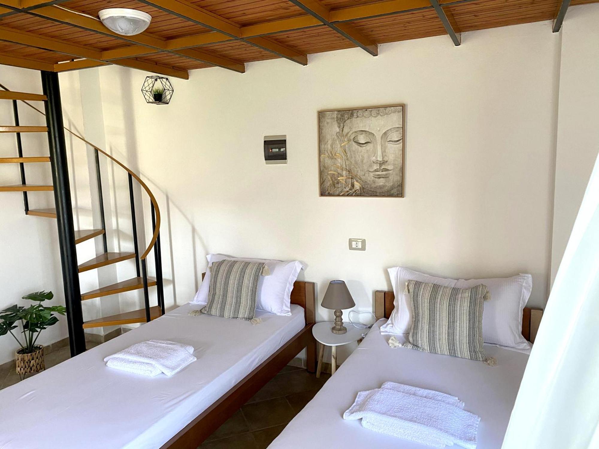 Flutura Apartments Vlorë Buitenkant foto